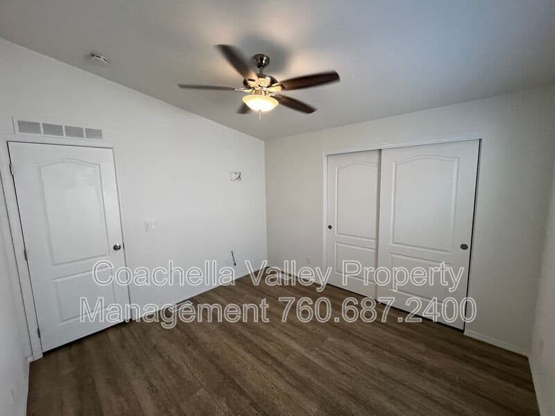 Desert Hot Springs House: 15300 Palm Dr