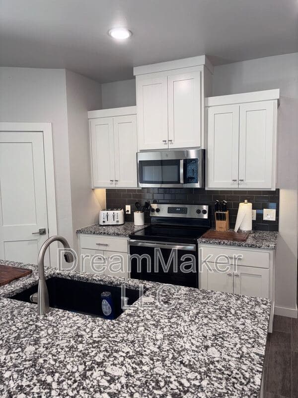 Norman House: 2819 Clifton Terrace