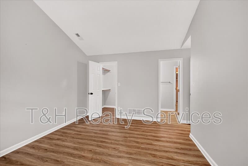 Fishers House: 9741 Roxbury Drive
