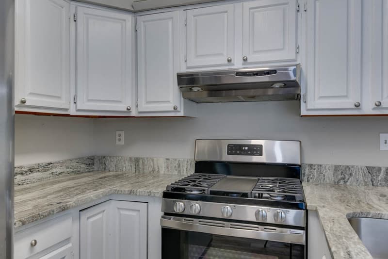 Portsmouth House: 3800 Sunset Point