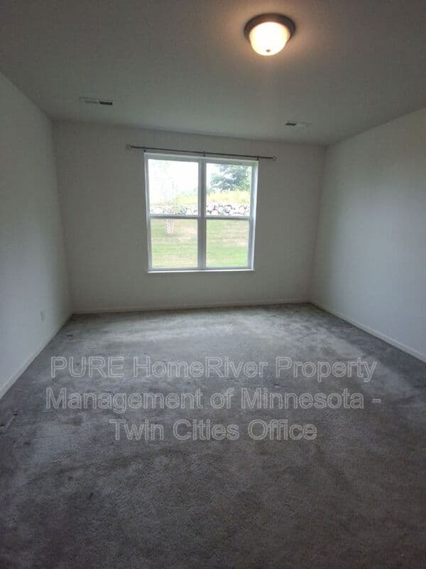 Woodbury House: 4739 Schilling Ct