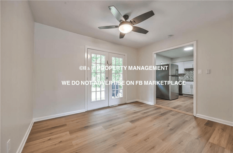 Shawnee House: 10822 West 49th Street