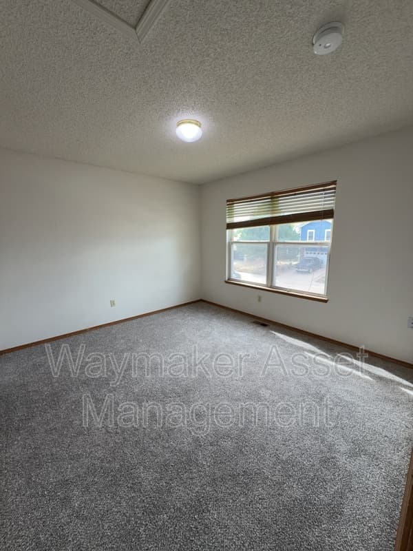 Fountain House: 2123 Fairweather Way
