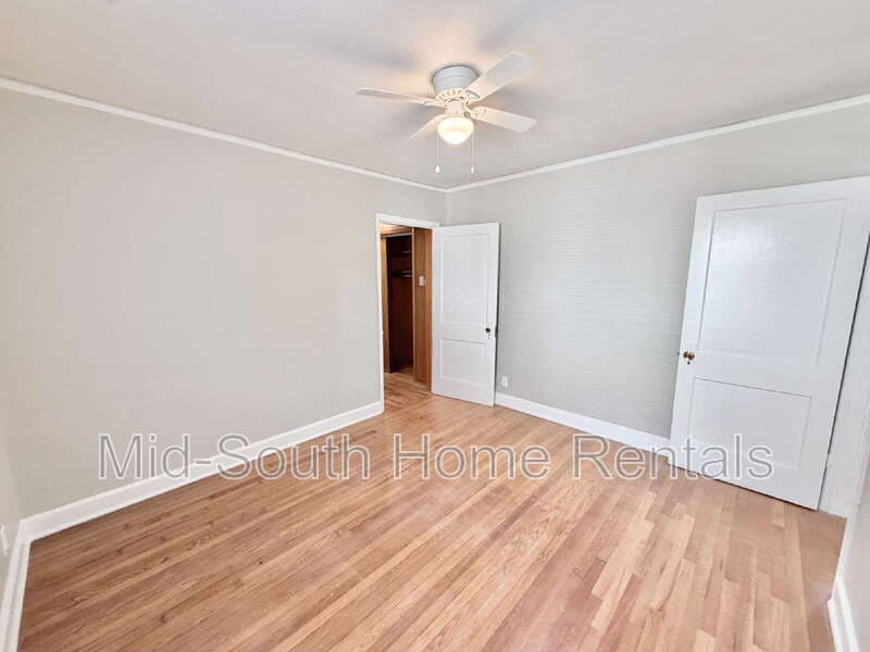 Memphis Townhome: 626 Shotwell St