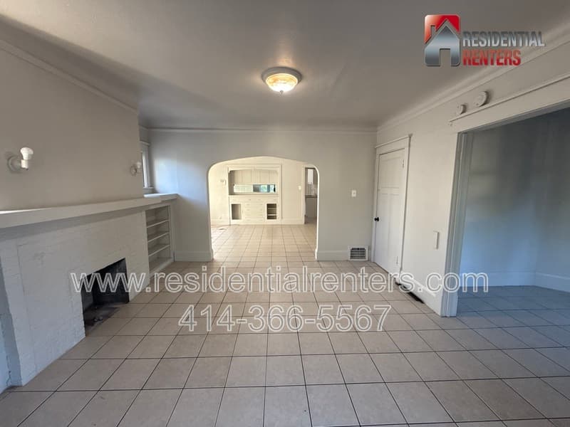Milwaukee Condo: 2747 N 49th Street