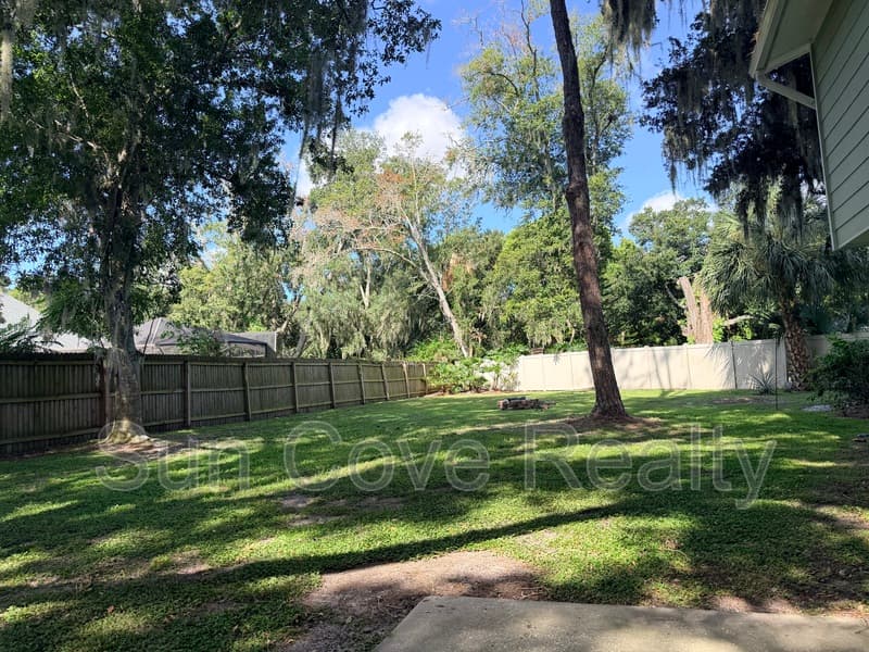 Brandon House: 4017 Paddlewheel Dr
