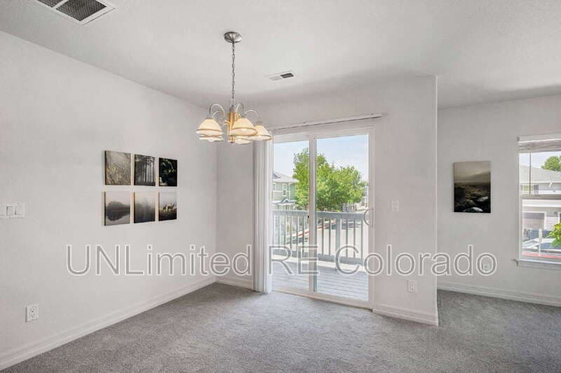 Parker Condo: 17315 Waterhouse Cir