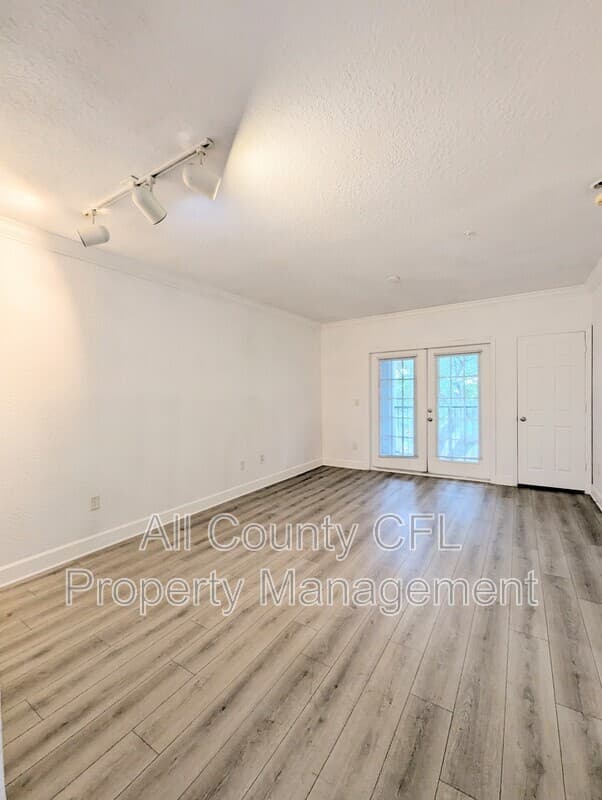Orlando Condo: 304 E South St