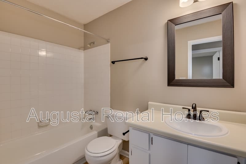 Aiken Condo: 3037 Old Powderhouse Road - D4