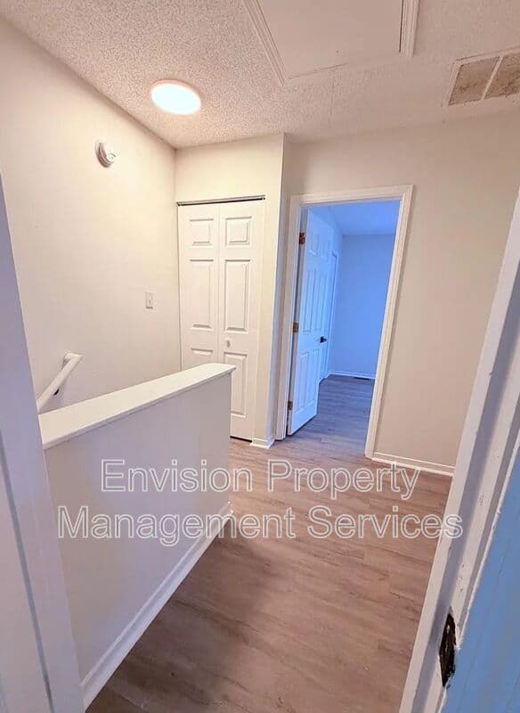 Jonesboro House: 702 Redland Drive
