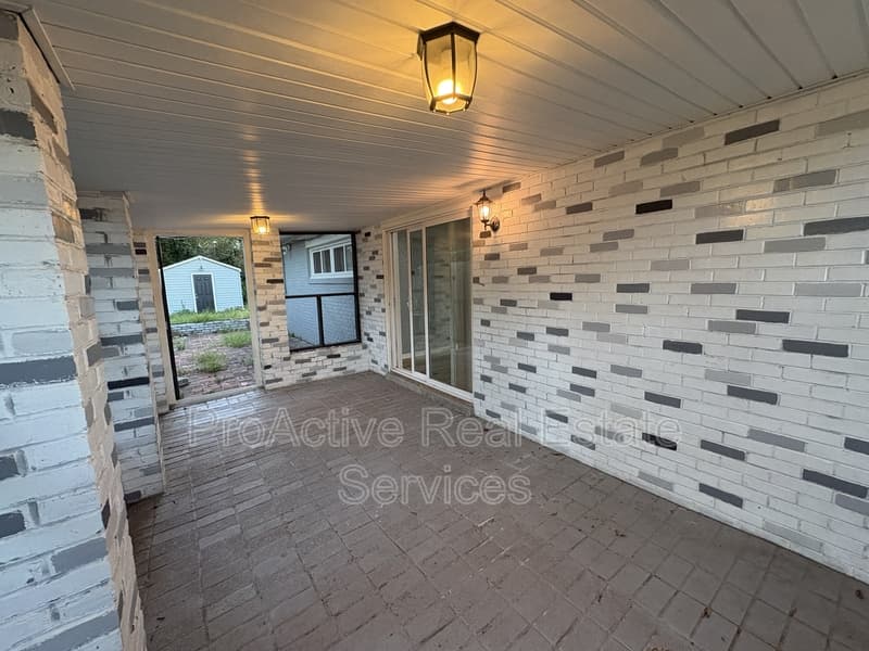 Virginia Beach House: 1021 Mineola Dr