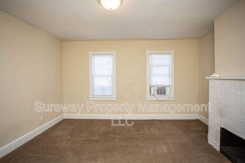 Mount Holly Condo: 224 Rutland Ave
