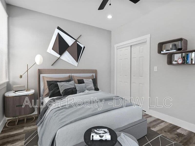 Denison House: 1104 W Elm Street