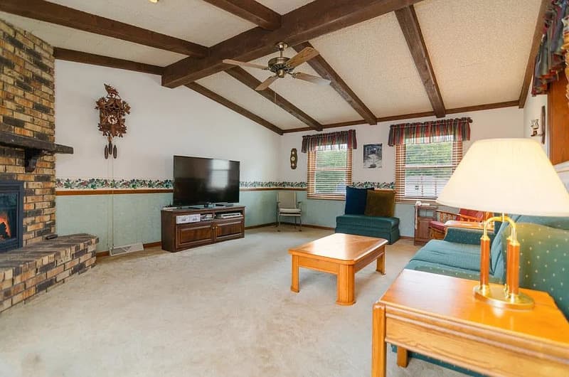 Green Bay House: 1266 Shadow Lane