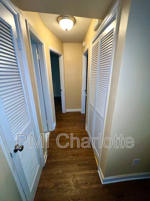 Charlotte Condo: 4317 Walker Rd