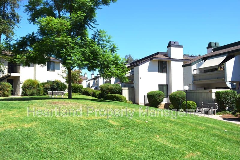 Escondido Condo: 450 W. Vermont Ave.