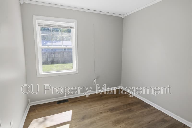 Champaign House: 3213 York