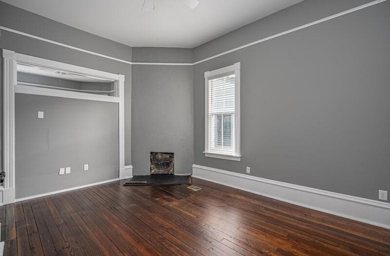 Savannah Condo: 509 West 38th Street - A
