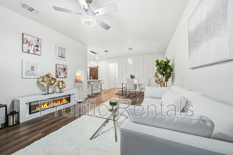 Killeen Condo: 5206 Rose Garden Loop - 1