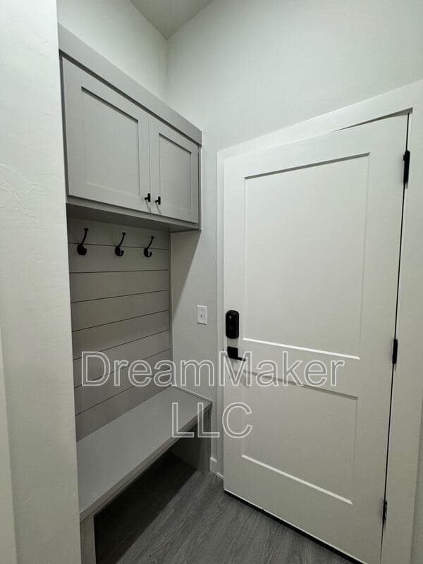 Goldsby House: 5176 Lily Lane