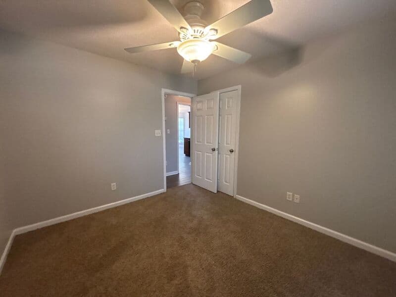 Cordova House: 1605 Far Dr