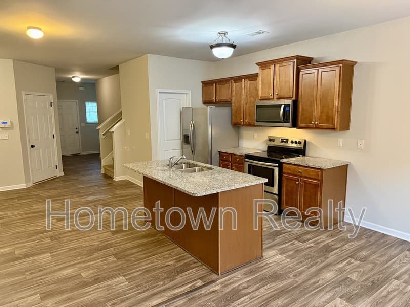 McDonough House: 785 Galveston Way