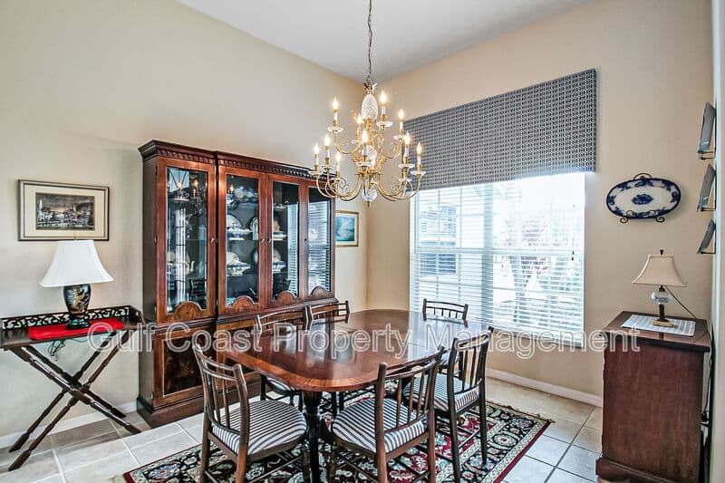 Nokomis House: 2107 Calusa Lakes Blvd