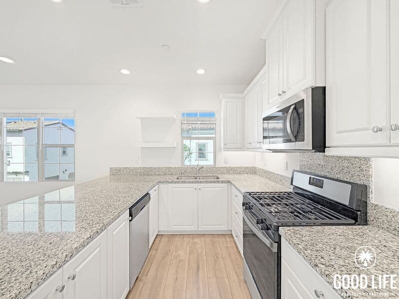 San Marcos House: 866 Slate St