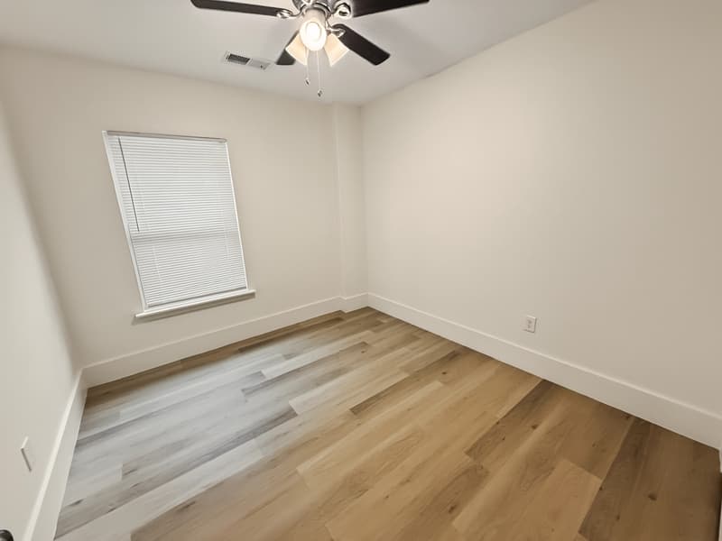 Memphis Condo: 936 North Hollywood Street