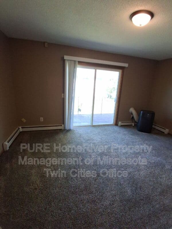 Rosemount Townhome: 3378 Upper 149th St W