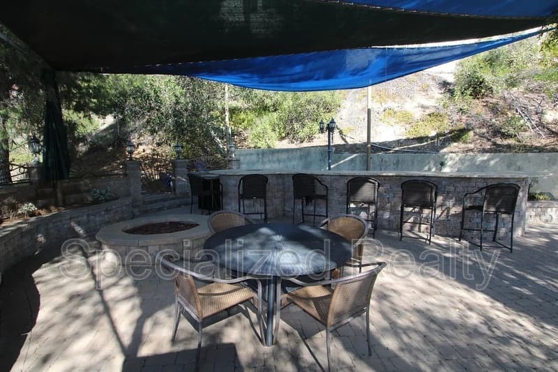 La Canada Flintridge House: 3694 Berwick Drive