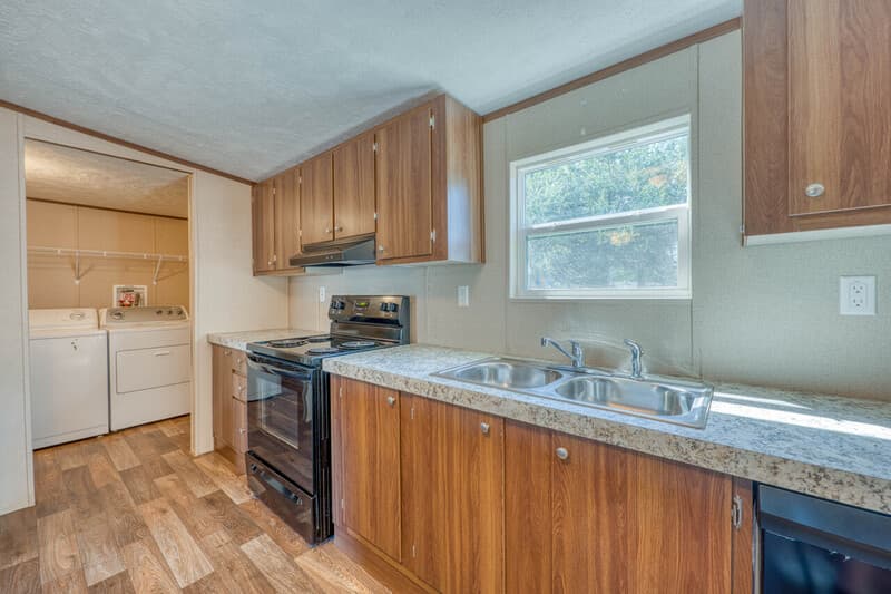 Horseshoe Bay House: 201 18th Street