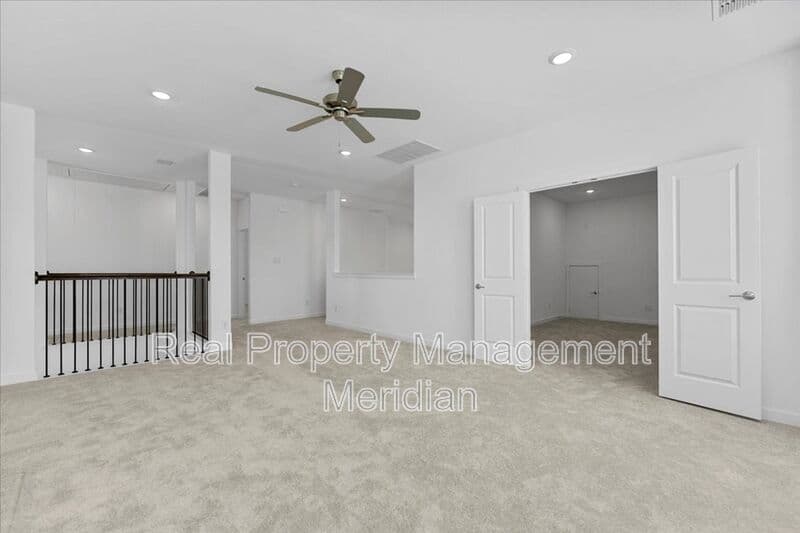 Saginaw House: 3001 Brainerd Dr