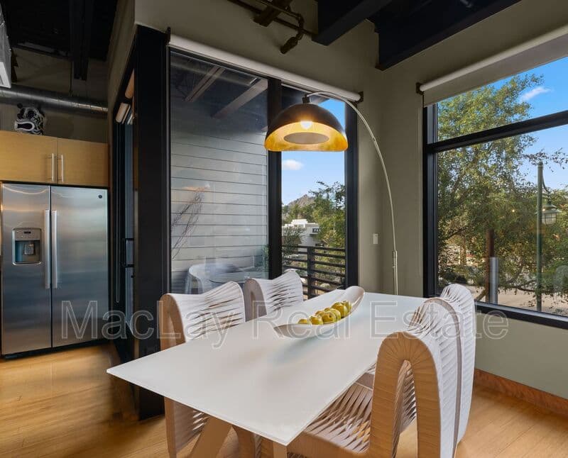 Scottsdale Condo: 4020 N Scottsdale rd