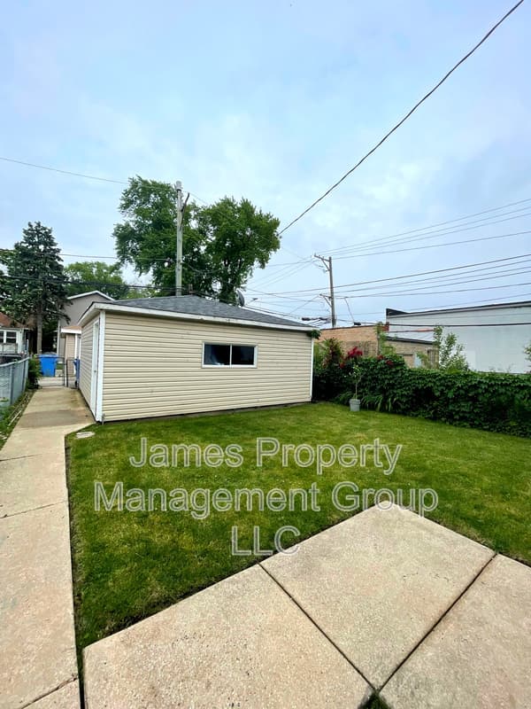 Chicago Condo: 4819 N. Kenneth Unit # 1