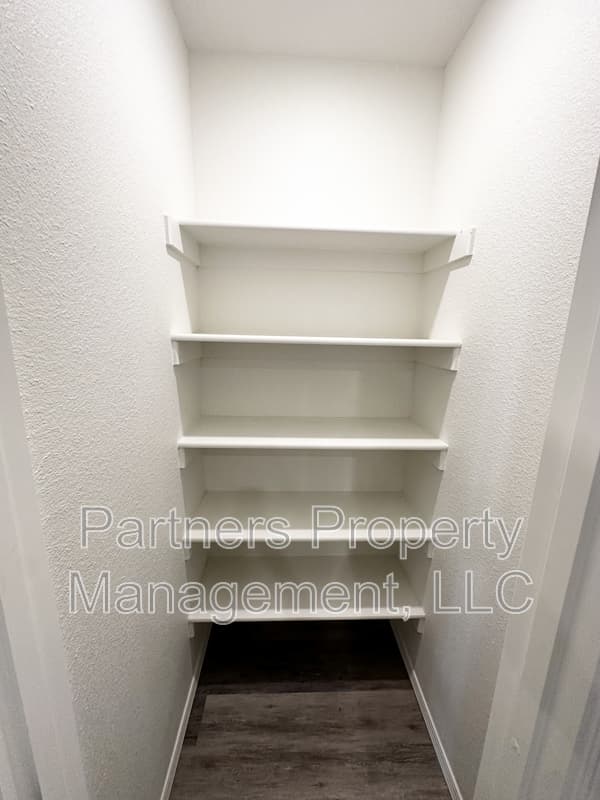 Fayetteville Condo: 928 South Amarillo Avenue