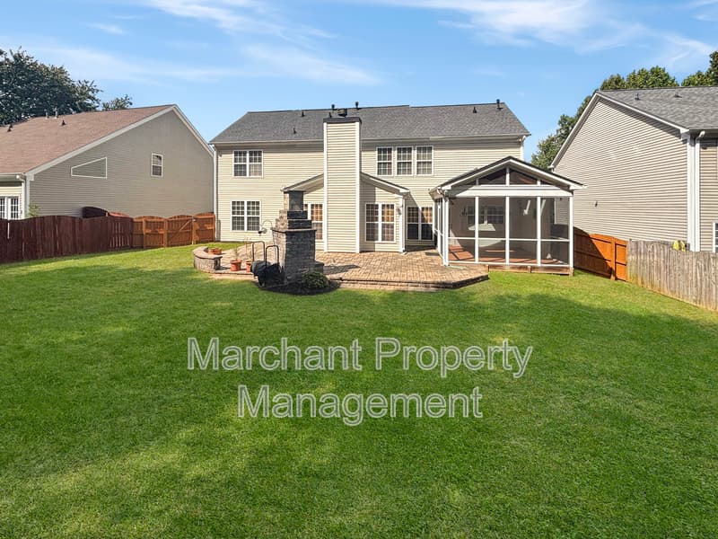 Greer House: 314 Ascot Ridge Ln