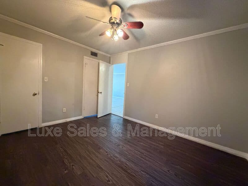 OKC Condo: 6000 N. Brookline