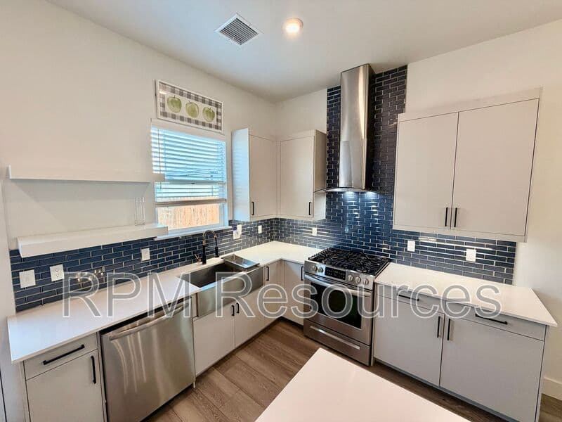 Oklahoma City House: 2529 NW 129th St