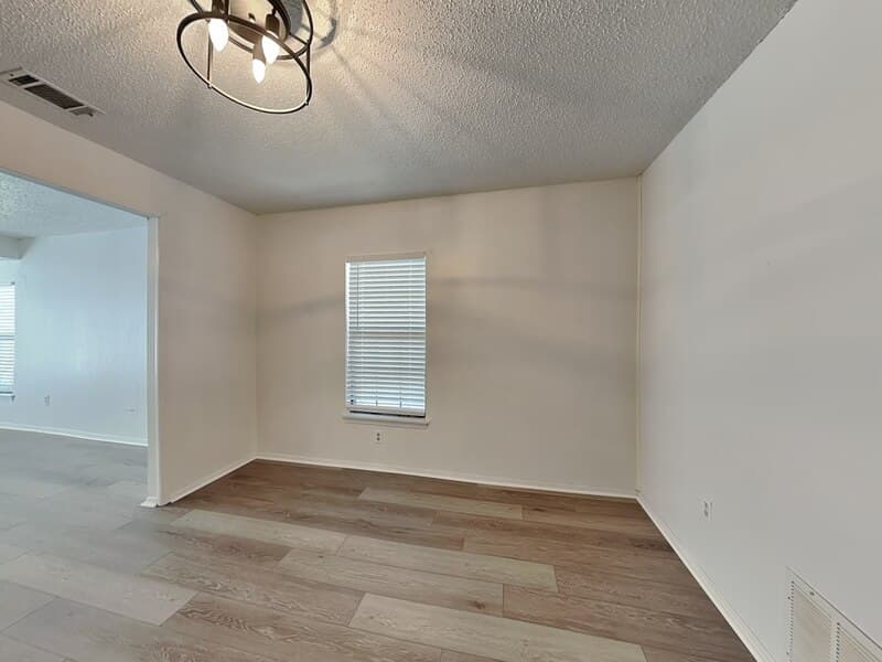 Haltom City House: 3925 Rusty Dell St