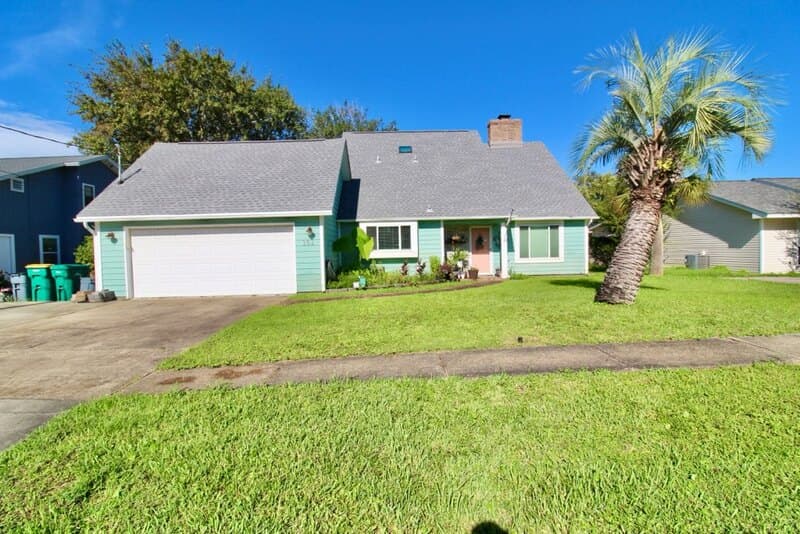 Destin House: 352 Sailfish Drive