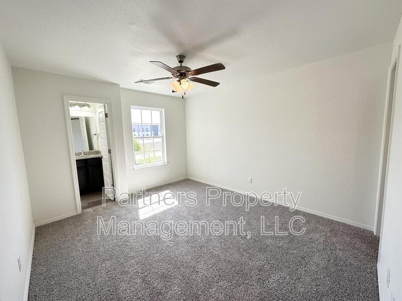 Fayetteville Condo: 940 South Amarillo Avenue - 1
