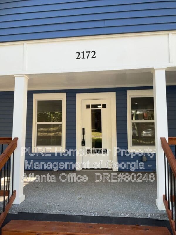 East Pt House: 2172 Ben Hill Rd