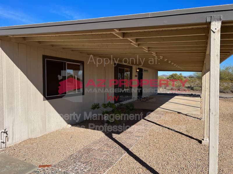 Surprise House: 28840 N 168th Ave