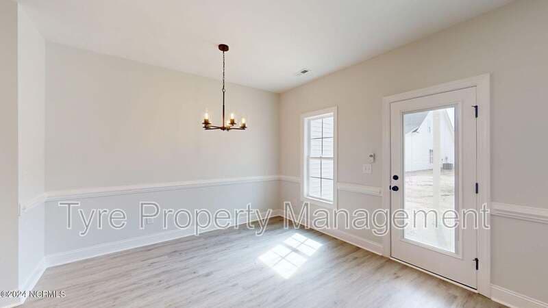 Greenville Townhome: 1904 Newbury Way