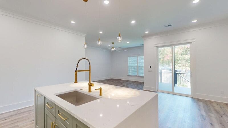 Johns Island House: 3560 Old Ferry Road