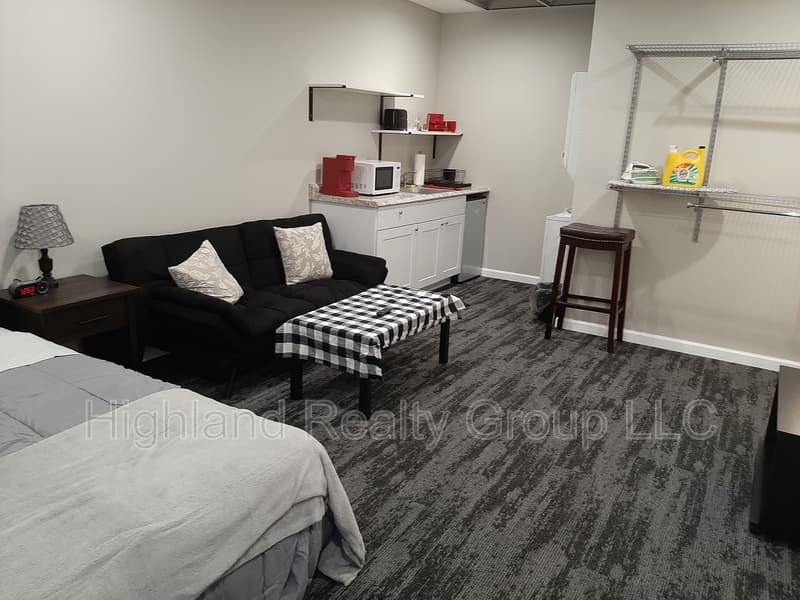 Harrisburg Condo: 311 South River Street - 1st flr rear
