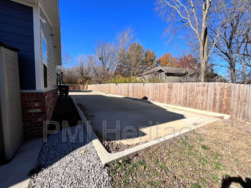 Fayetteville Condo: 1452 W Sligo St