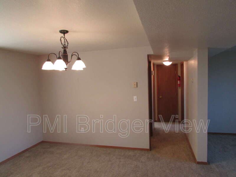Belgrade Condo: 510 South Circle Drive