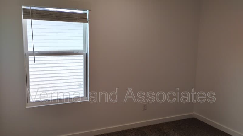 Bentonville House: 1100 Indiana Ave